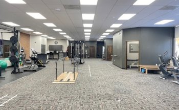 HealthQuest Physical Therapy - Livonia