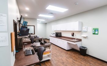 Lynn Comprehensive Treatment Center