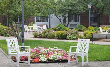 Courtyard Nursing Care Center