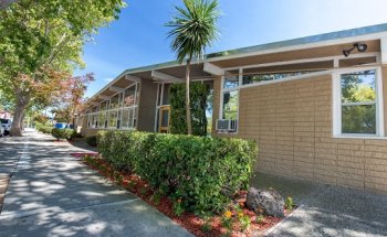 Windsor Rosewood Care Center