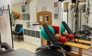 Belinda Knight Therapy & Training