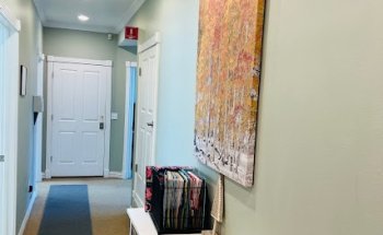 Pomarri Drug Rehab & Addiction Center