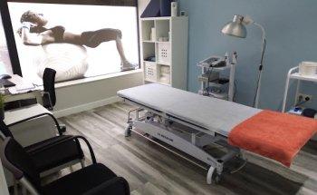 Clínica iPhysio Therapy | Fisioterapia · Nutrición y Dietética · Pilates