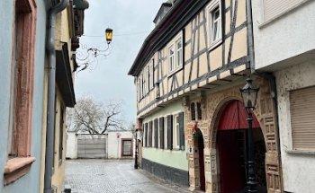 Daniela Stump Krankengymnastik