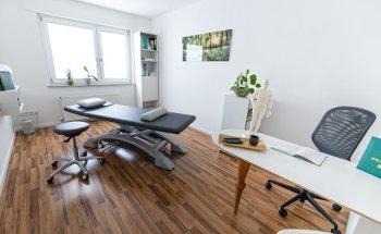 Anna Schreck Heilpraktikerin, Private Physiotherapie, Akupunktur