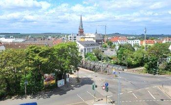 Frau Joanna Kaznowska