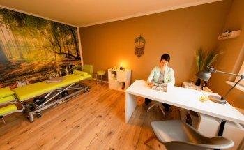 Rebecca Schal 'in Motion'' Praxis für Physiotherapie und Naturheilkunde