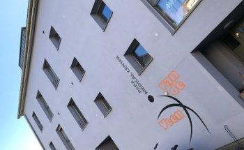 Physiotherapie/Para-Medical Center 