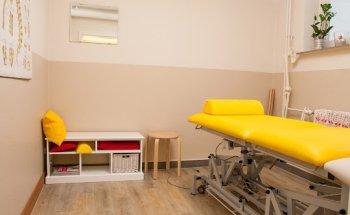 I move Krankengymnastik - Iris Jannsen