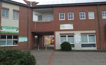 Physio Compact vor dem Eyssel, Praxis für Ganzheitliche Physio- und Manuelle