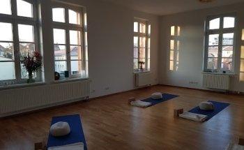 Yogapraxis Hameln - Praxis für Physiotherapie und Yoga