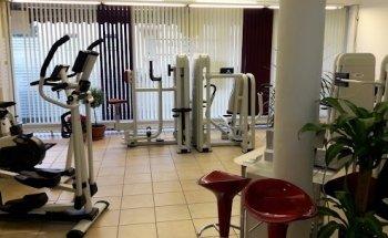 Kirst MEDICIVITAL gerätegestütztes Fitnesstraining und Physiotherapie
