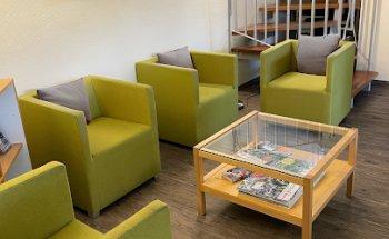 Frau Martina Bittner