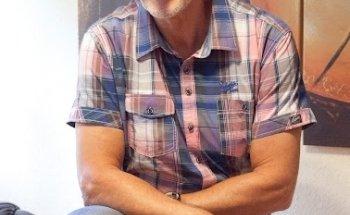 Herr Hans-Dieter Petat