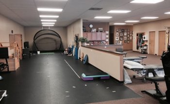 Athletico Physical Therapy - Shorewood