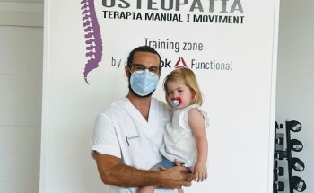 Osteópata Nicolás Artigas - Terapias Alternativas de Movimiento