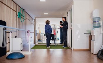 José Alarcón Rojas, Kinesiólogo