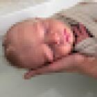 Ostéopathe D.O Pontoise Marie Dhoquois - Thérapeutique bain bébé®
