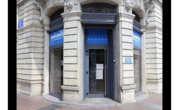 Agencia de Santalucía Seguros