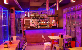 La Fabrica 1984 (Plaça de les Flors)