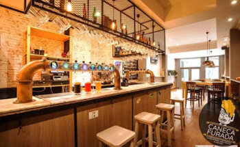 Cervexería Artesá Caneca Furada