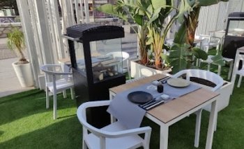 Óleo Restaurante, Cocina Mediterránea Sushi Bar