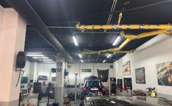 Paddock Garage