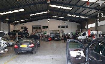 Castrol Service Taller Elite Atelier