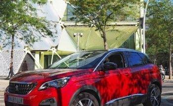 Auto Almogàvers · Taller Peugeot - Poble Nou