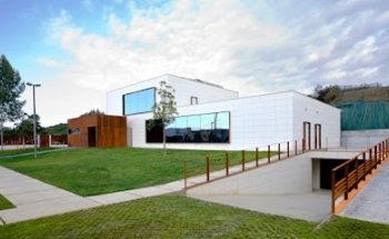 Tanatorio Puente Nora