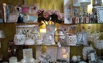 FLORISTERÍA LA FUENTE PORCUNA