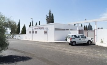 Tanatorio de Valderrubio - S.F. Palmavalen Asociados, S.L.