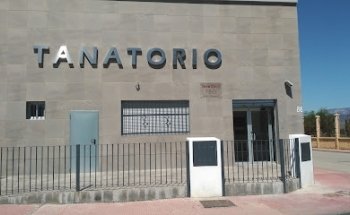 Tanatorio Cijuela / Funeraria Salvador