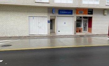 Almudena Seguros Cuntis - Funeraria Pazos