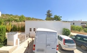 Tanatorio de Laroles