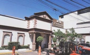 J. García López Casa Satélite