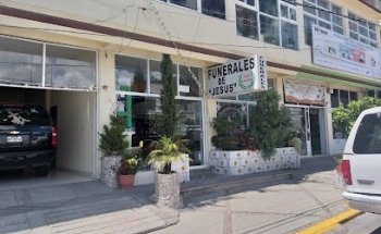 Funerales y Capilla de Jesus