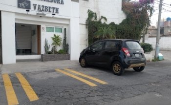 EMBALSAMADORA VAZBETH