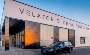 Funeraria Peña (Velatorio/Tanatorio en Zafra) en Pol. Industrial Los Caños-Parc 202 de Zafra-Badajoz)