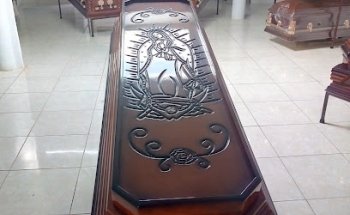 Funerales El Águila