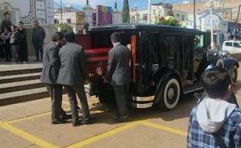 Funerales Cruz (Esparza)