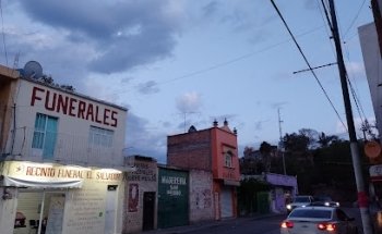 El Salvador Recinto Funeral
