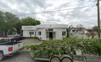 Capillas Casa Blanca