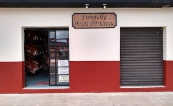 Funeraria Divina Providencia.