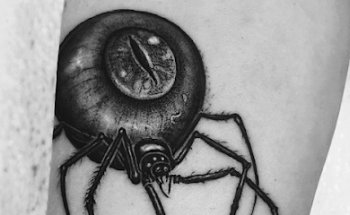 IRA TATTOO Barcelona [SÓLO CON CITA PREVIA] Estudio de Tatuajes