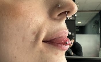 Vanoni Barber Shop estudio de tatuajes y piercings