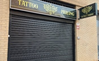 Black Line Tattoo & Piercing