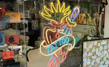 La Cueva Tattoo - Tattoo Studio in Málaga