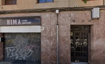 Calamar Tattoo & Piercing