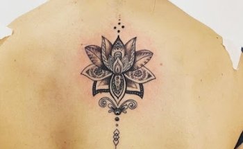 El Santo Tattoo Piercing Workshop